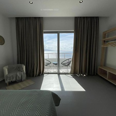 Helen'S Seaside Resort Саранда Экстерьер фото